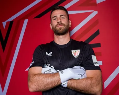 El portero Simón: ‘Ganar un trofeo con el Athletic me satisface mucho más que 10 títulos en cualquier otro lugar’