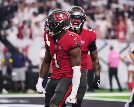 Last-Minute Mayfield Magic Secures Thrilling Victory Over Houston Texans